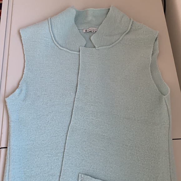 Light blue knitted raw edge vest overcoat - Picture 10 of 11